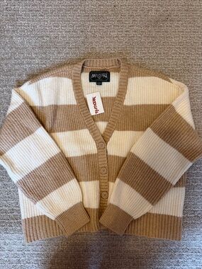 American Eagle Wide-Striped V‑Neck Button Front Cardigan in Cream and Tan